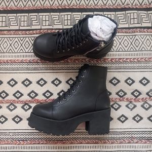 Current Mood Raven Boots